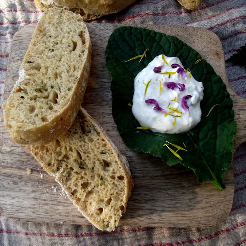 Joghurt-Kräuter-Dip